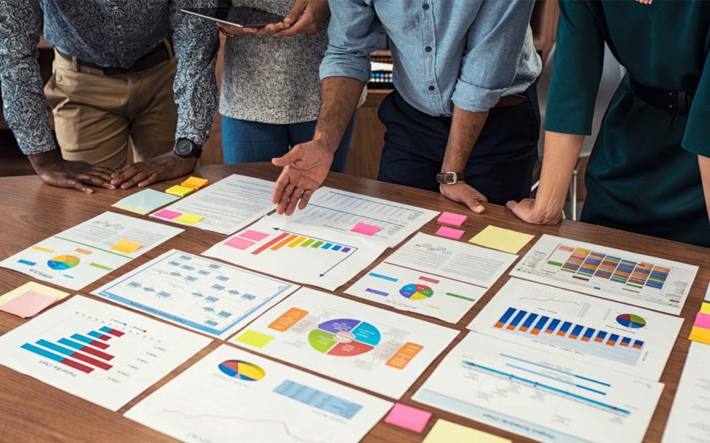Keeps tasks organized and prioritized effectively