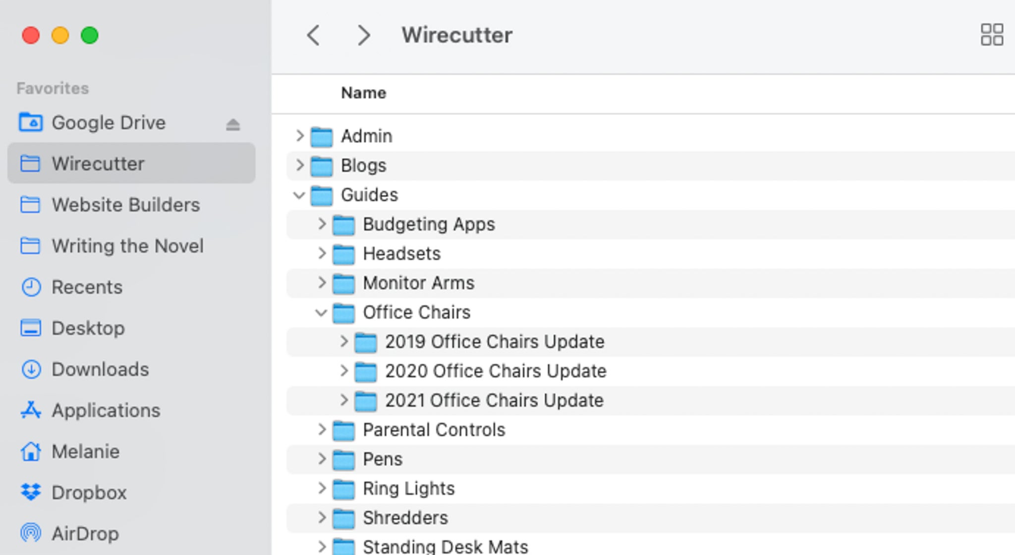 Organizes ideas and documents in one place